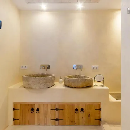 Ref 16 Cortijo Chalmalar مزرعة للإقامة