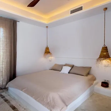 Ref 16 Cortijo Chalmalar * تريفة