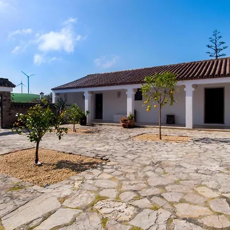Ref 16 Cortijo Chalmalar مزرعة للإقامة